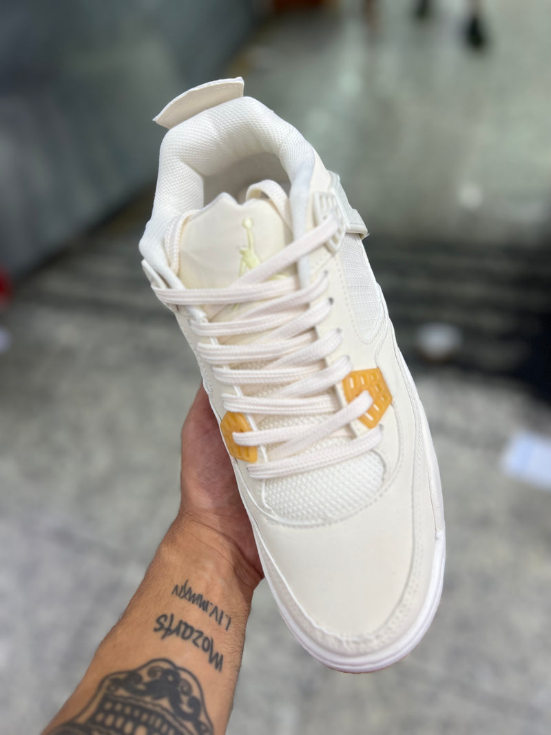 J4 Off White Bege