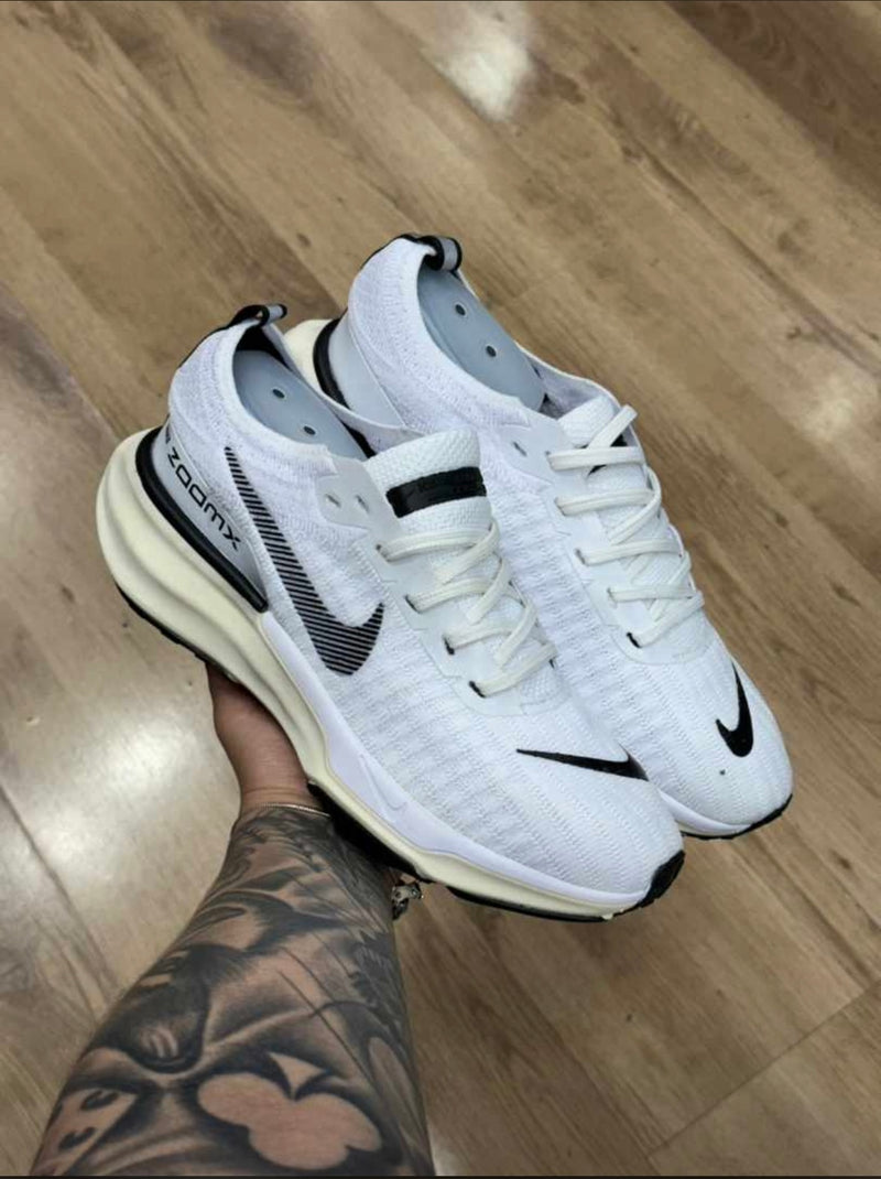 Air Zoom X Branco Preto