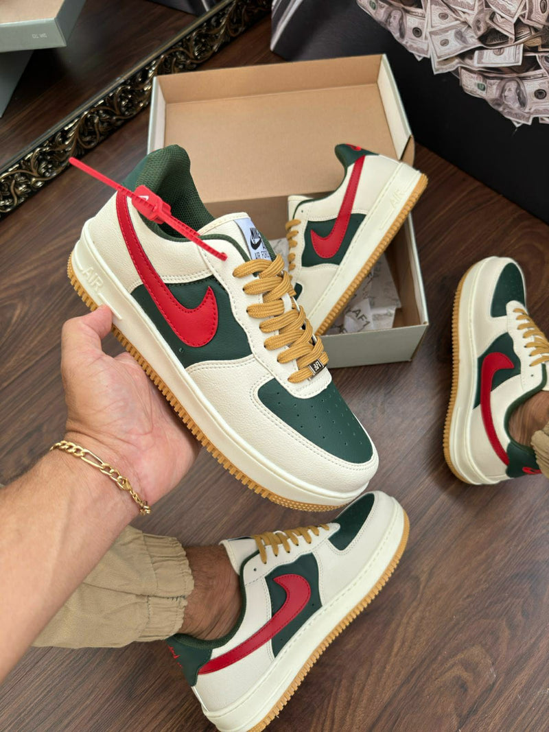 AF1 Bege Vermelho Verde