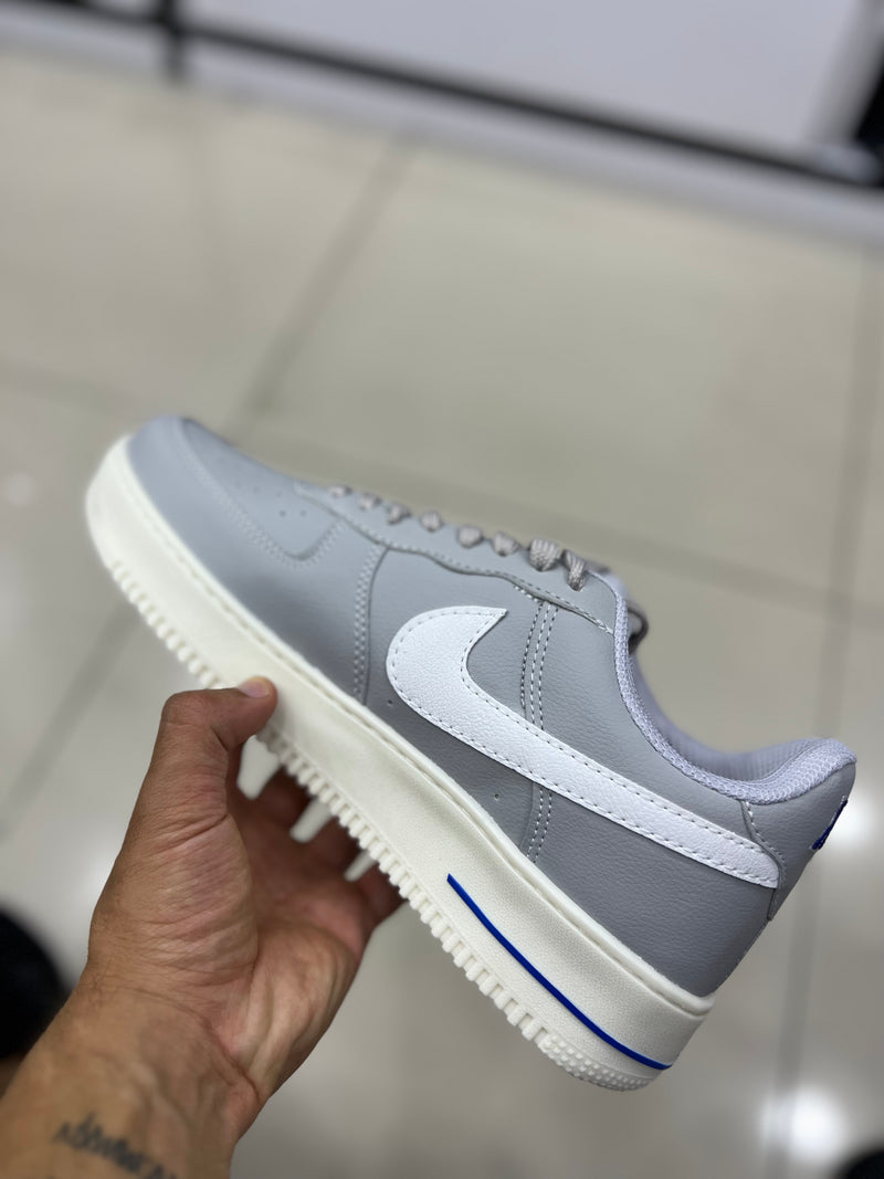 AF1 Cinza Branco Novo GS