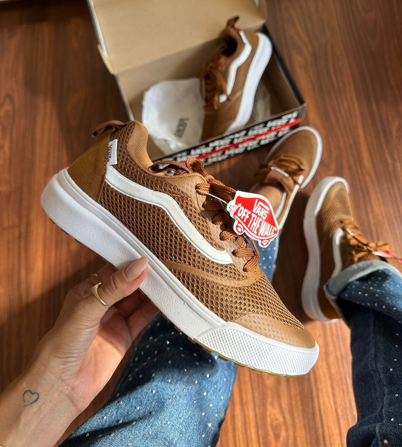 V4ns Ultrarange Caramelo