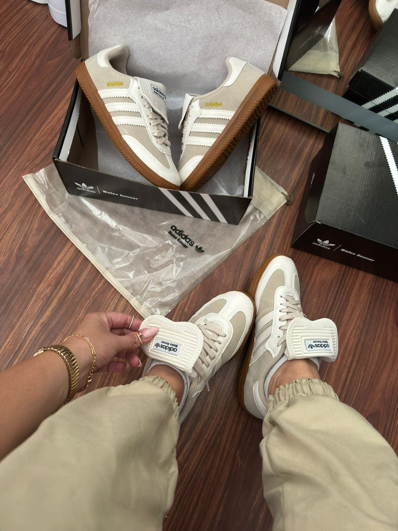 Samba Off white creme L02