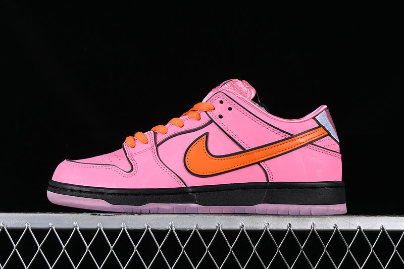 DUNK LOW PRO MENINAS SUPERPODEROSAS