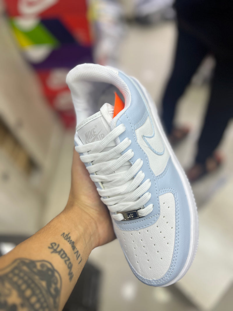 Air Force Azul Bebe com Branco