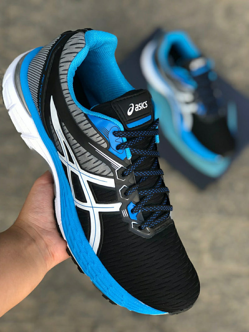 Combo 2 Pares, Compre 1, Leve 2 Asics Revelation