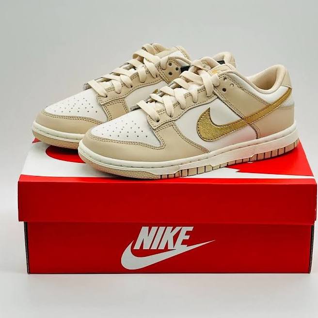 Air Dunk Metallic Gold