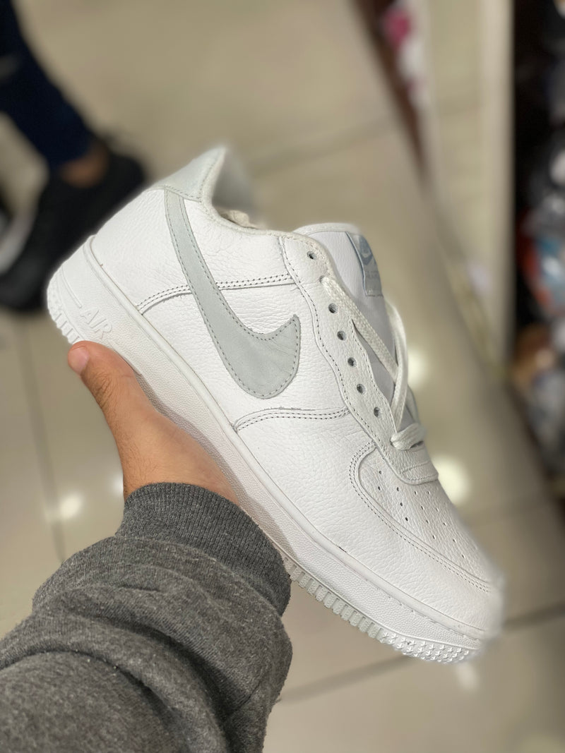 Air Force Branco Holografico Couro