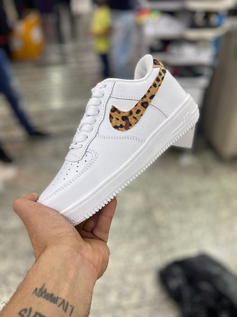 Air Force Animal Print Couro